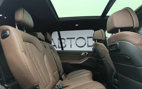 BMW X7, 2021 год, 8 800 000 рублей, 28 фотография