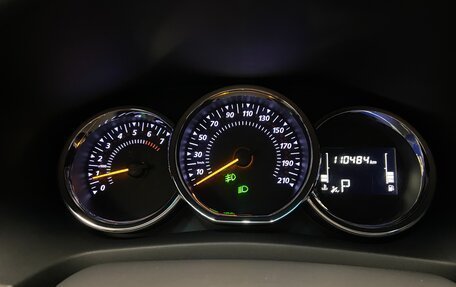 Renault Logan II, 2019 год, 1 050 000 рублей, 11 фотография