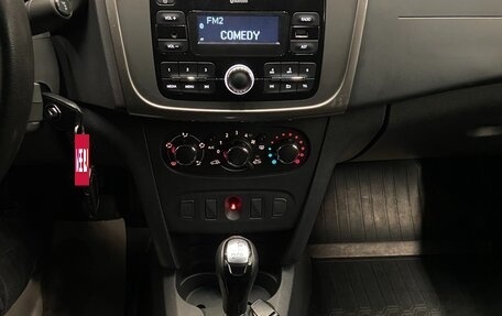 Renault Logan II, 2019 год, 1 050 000 рублей, 12 фотография