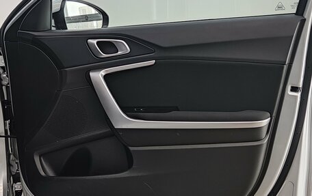 KIA cee'd III, 2020 год, 1 750 000 рублей, 28 фотография