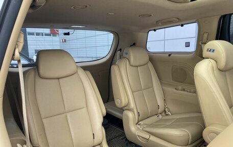 KIA Carnival III, 2019 год, 3 199 000 рублей, 32 фотография