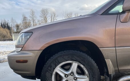Lexus RX IV рестайлинг, 1998 год, 470 000 рублей, 11 фотография