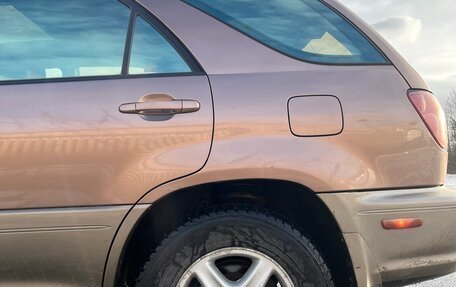 Lexus RX IV рестайлинг, 1998 год, 470 000 рублей, 12 фотография