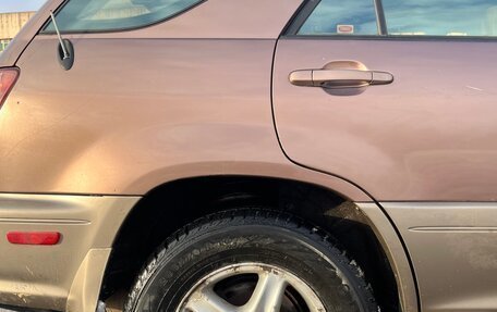 Lexus RX IV рестайлинг, 1998 год, 470 000 рублей, 9 фотография