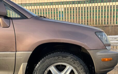 Lexus RX IV рестайлинг, 1998 год, 470 000 рублей, 10 фотография