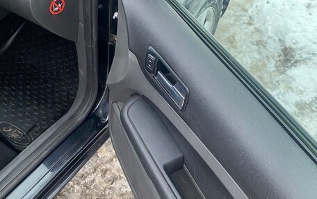 Ford Focus II рестайлинг, 2006 год, 350 000 рублей, 19 фотография