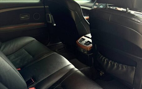 BMW 7 серия, 2003 год, 850 000 рублей, 16 фотография