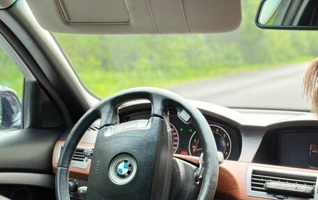 BMW 7 серия, 2003 год, 850 000 рублей, 12 фотография