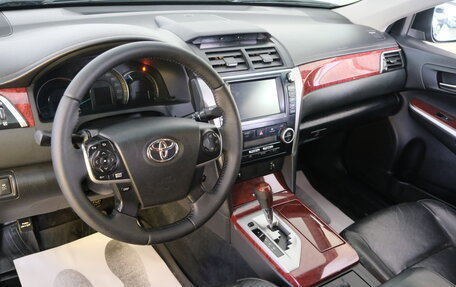 Toyota Camry, 2012 год, 1 749 000 рублей, 11 фотография