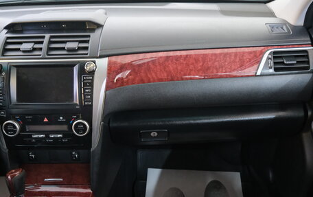 Toyota Camry, 2012 год, 1 749 000 рублей, 17 фотография