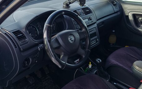 Skoda Roomster, 2013 год, 825 000 рублей, 8 фотография