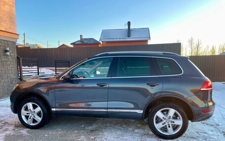 Volkswagen Touareg III, 2011 год, 1 740 000 рублей, 8 фотография