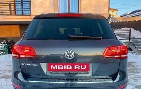 Volkswagen Touareg III, 2011 год, 1 740 000 рублей, 4 фотография