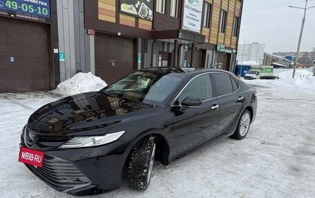 Toyota Camry, 2020 год, 3 700 000 рублей, 4 фотография