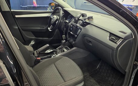 Skoda Octavia, 2017 год, 1 700 000 рублей, 9 фотография