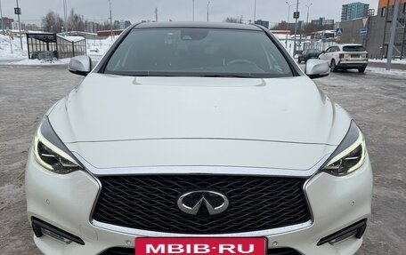 Infiniti Q30, 2019 год, 2 650 000 рублей, 9 фотография