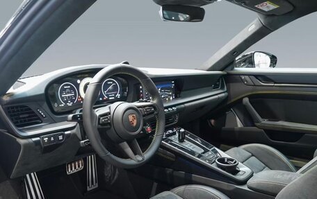 Porsche 911, 2025 год, 31 900 000 рублей, 7 фотография