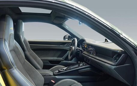 Porsche 911, 2025 год, 31 900 000 рублей, 17 фотография