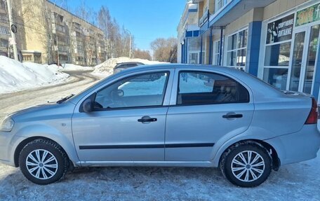 Chevrolet Aveo III, 2011 год, 410 000 рублей, 3 фотография