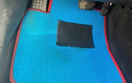 Scion tC I рестайлинг, 2004 год, 699 999 рублей, 21 фотография