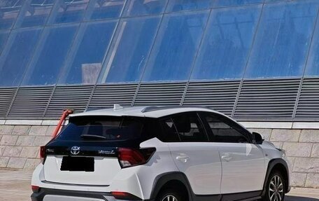 Toyota Yaris XP150 рестайлинг, 2021 год, 1 550 000 рублей, 9 фотография