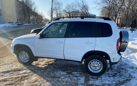Chevrolet Niva I рестайлинг, 2012 год, 450 000 рублей, 2 фотография