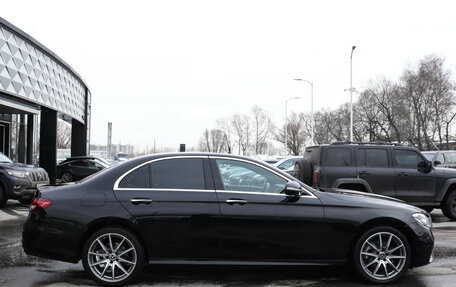 Mercedes-Benz E-Класс, 2021 год, 4 990 000 рублей, 4 фотография