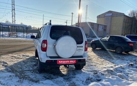 Chevrolet Niva I рестайлинг, 2012 год, 450 000 рублей, 3 фотография