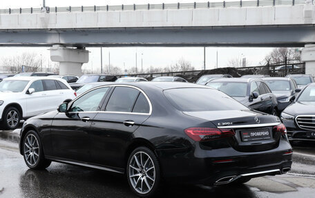 Mercedes-Benz E-Класс, 2021 год, 4 990 000 рублей, 7 фотография