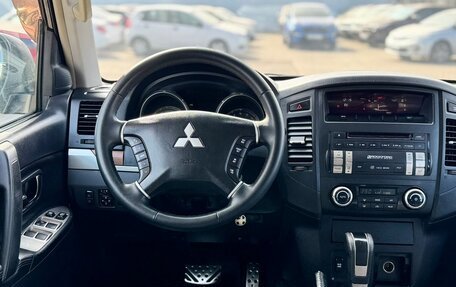 Mitsubishi Pajero IV, 2008 год, 1 595 000 рублей, 13 фотография