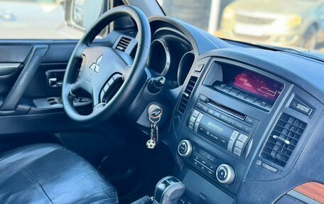 Mitsubishi Pajero IV, 2008 год, 1 595 000 рублей, 23 фотография