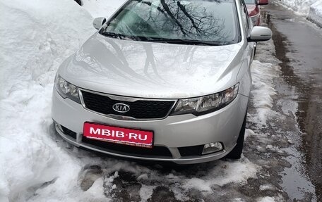 KIA Cerato III, 2010 год, 990 000 рублей, 1 фотография