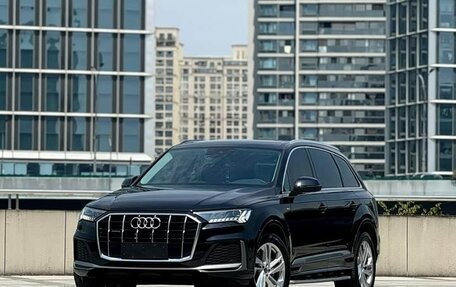 Audi Q7, 2022 год, 6 950 000 рублей, 1 фотография