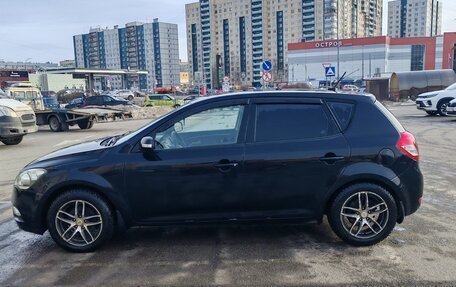 KIA cee'd I рестайлинг, 2011 год, 700 000 рублей, 1 фотография