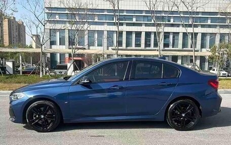 BMW 1 серия, 2022 год, 1 990 000 рублей, 4 фотография