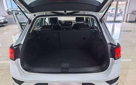 Volkswagen T-Roc I, 2022 год, 1 470 000 рублей, 6 фотография