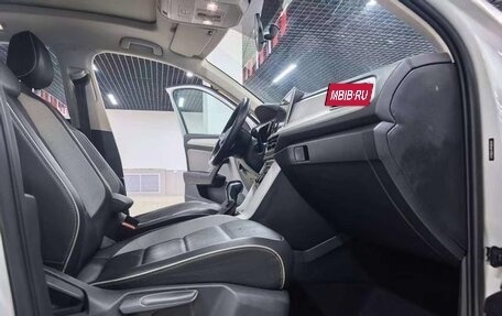 Volkswagen T-Roc I, 2022 год, 1 470 000 рублей, 11 фотография