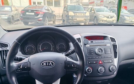 KIA cee'd I рестайлинг, 2011 год, 700 000 рублей, 11 фотография