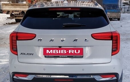 Haval Jolion, 2023 год, 1 823 000 рублей, 6 фотография