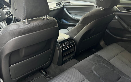 BMW 5 серия, 2019 год, 3 800 000 рублей, 8 фотография