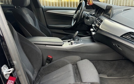 BMW 5 серия, 2019 год, 3 800 000 рублей, 9 фотография