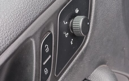 Volkswagen Jetta VI, 2012 год, 15 фотография