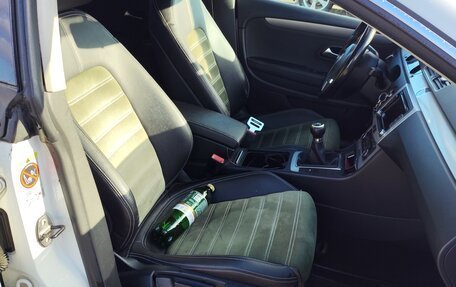 Volkswagen Passat CC I рестайлинг, 2011 год, 1 000 000 рублей, 4 фотография