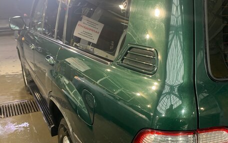 Toyota Land Cruiser 100 рестайлинг 2, 2004 год, 2 190 000 рублей, 3 фотография