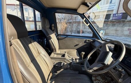 Nissan Vanette II, 1989 год, 800 000 рублей, 11 фотография