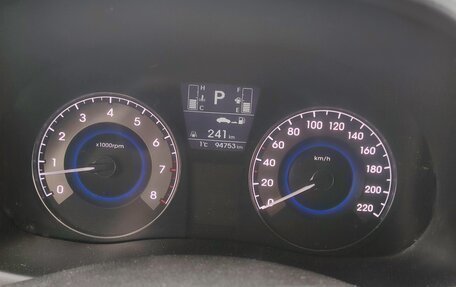 Hyundai Solaris II рестайлинг, 2016 год, 1 250 000 рублей, 8 фотография