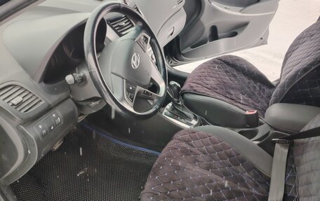 Hyundai Solaris II рестайлинг, 2016 год, 1 250 000 рублей, 5 фотография