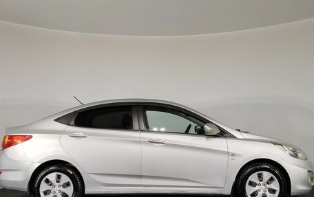 Hyundai Solaris II рестайлинг, 2011 год, 581 000 рублей, 4 фотография