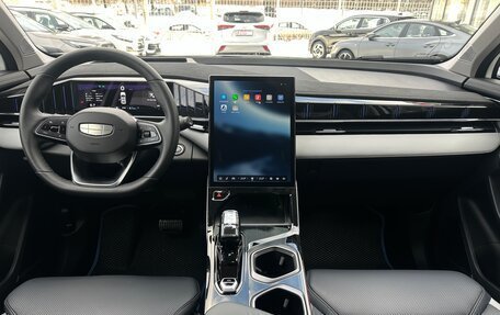 Geely Atlas, 2023 год, 2 950 000 рублей, 9 фотография