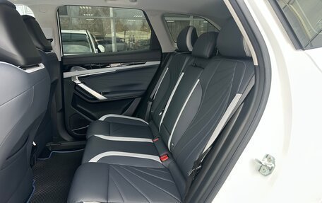 Geely Atlas, 2023 год, 2 950 000 рублей, 21 фотография